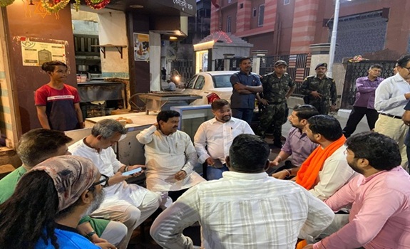 Sushanta Chowdhury Campaigns in Kolkata Ahead of Polls